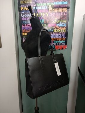 Sophisticated Calvin Klein Black Leather Tote!.